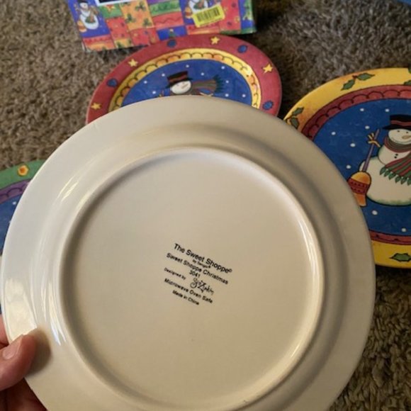 Sango Sweet Shoppe Christmas Salad Plates, Set of 4 - Picture 6 of 7